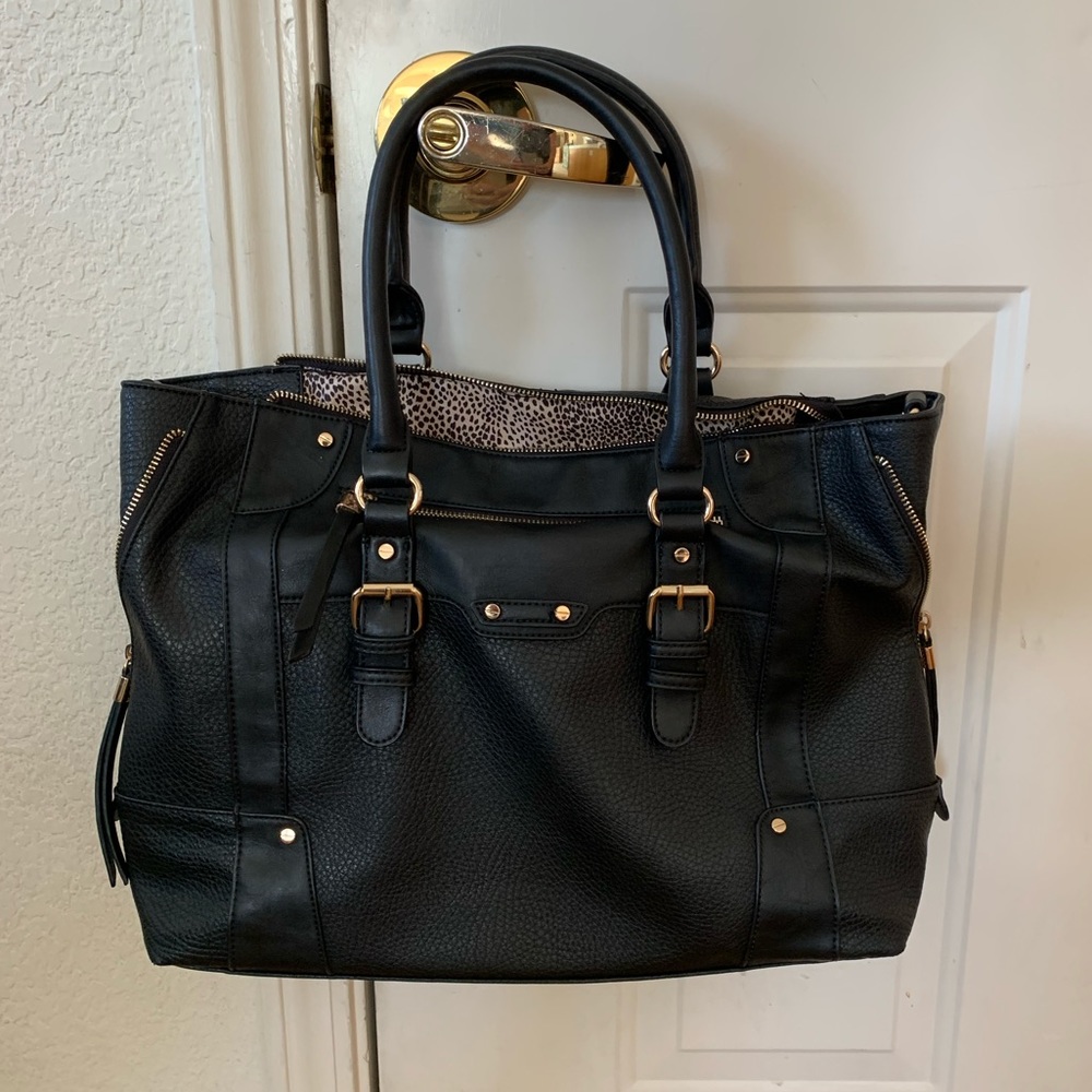 Sole Society Leather Purse